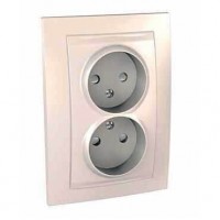 Розетка двойная без заземления с защитными шторками серия Unica MGU23.063.25