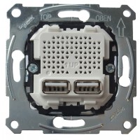 Механизм USB розетки Merten 2,1 A