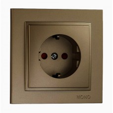 Розетка з заземленням та захисними шторками серії Despina (Mono Electric). Колір Бронза